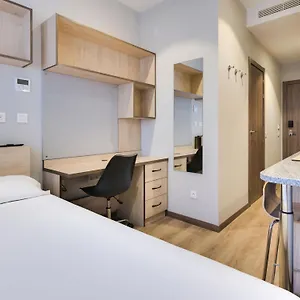 Livensa Living Feria Auberge de jeunesse